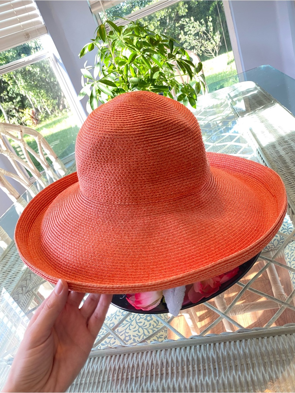 Eric Javits New York Squishee Coral Beach Sun Hat - Picture 5 of 5